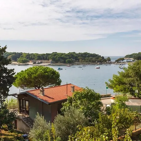 Apartment In Stoja Mit Terrasse Pula