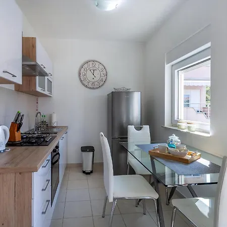 Apartman In Stoja Mit Terrasse
